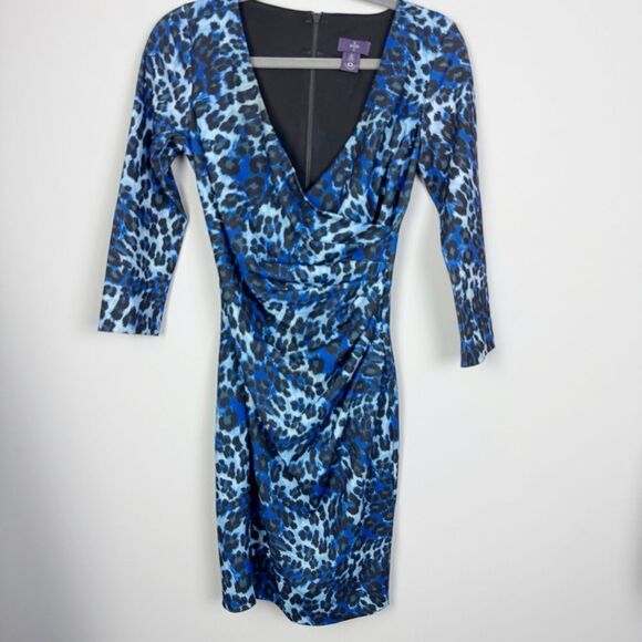 NYDJ | Blue & Black Animal Print Surplice 3/4 Sleeve Mini Dress Women’s Size 0 - Picture 2 of 9